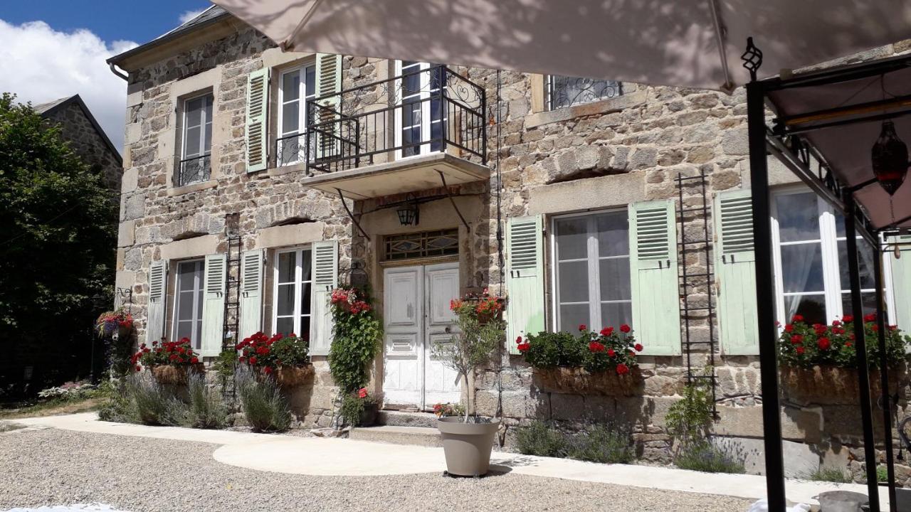 La Maison Bourgeoise Saint-Priest-des-Champs Zewnętrze zdjęcie